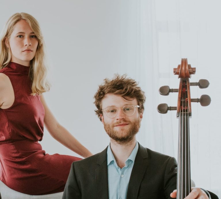 LOCHEM β Duo Hanke Scheffer & Noam Staal speelt zomeravondconcert in Gudulakerk Lochem