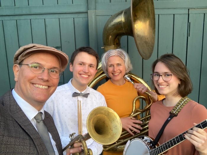 LOCHEM β Slotconcert beiaardserie in Lochem met Gloerich Family Band en Jan-Geert Heuvelman